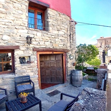 Casas de trevijano Cañon del rio leza jardin y barbacoa Soto en Cameros Exterior foto