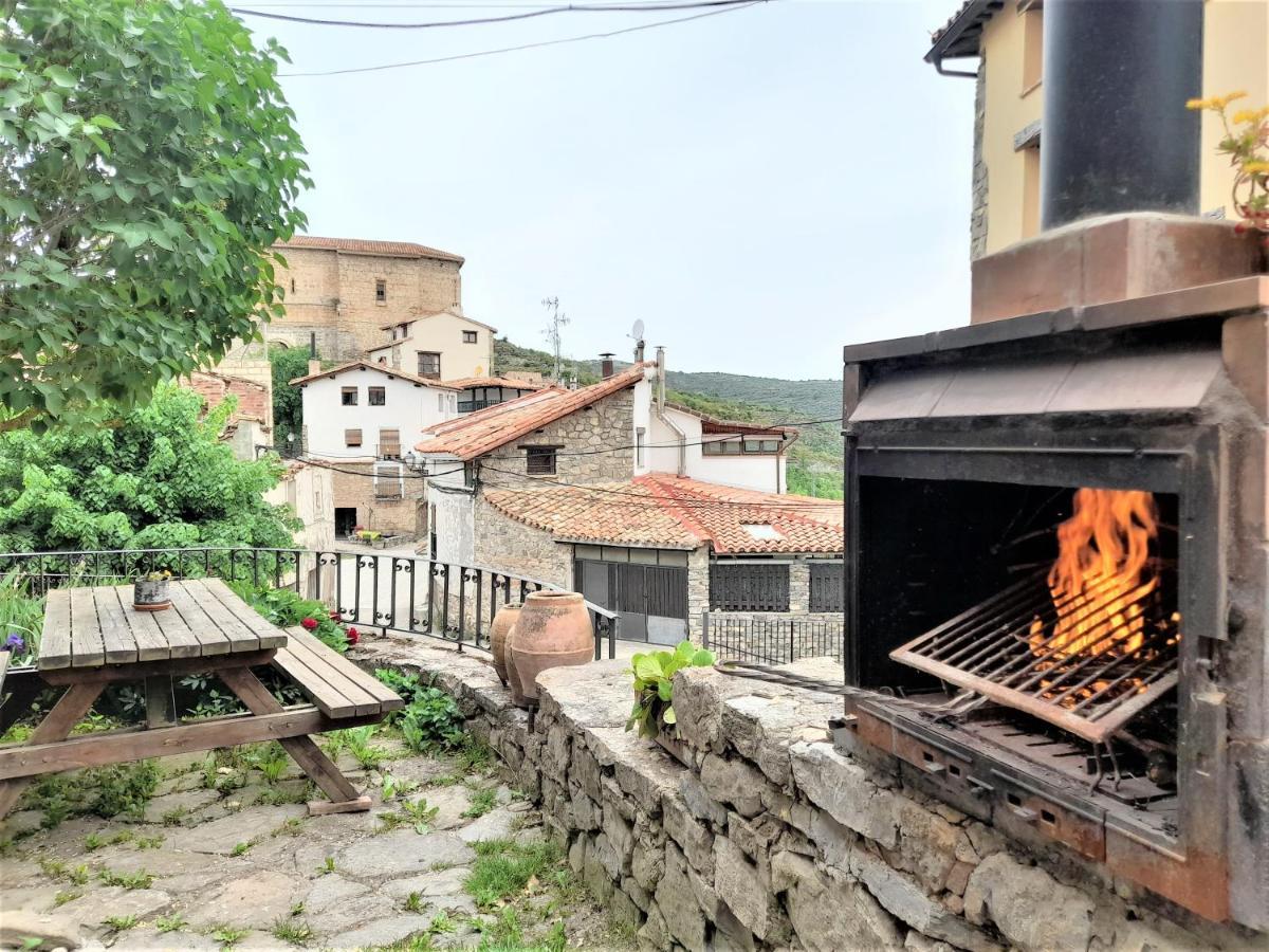 Casas de trevijano Cañon del rio leza jardin y barbacoa Soto en Cameros Exterior foto