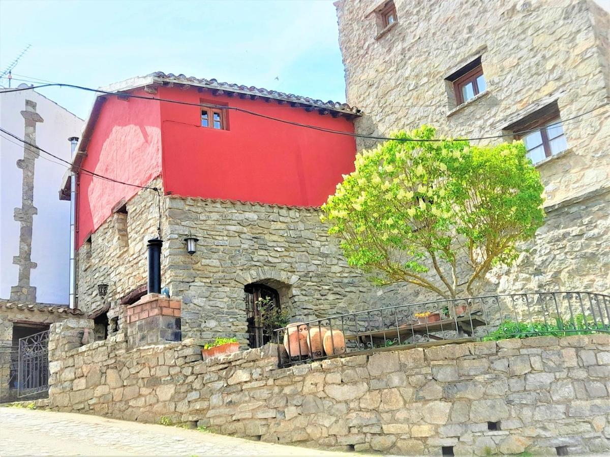 Casas de trevijano Cañon del rio leza jardin y barbacoa Soto en Cameros Exterior foto