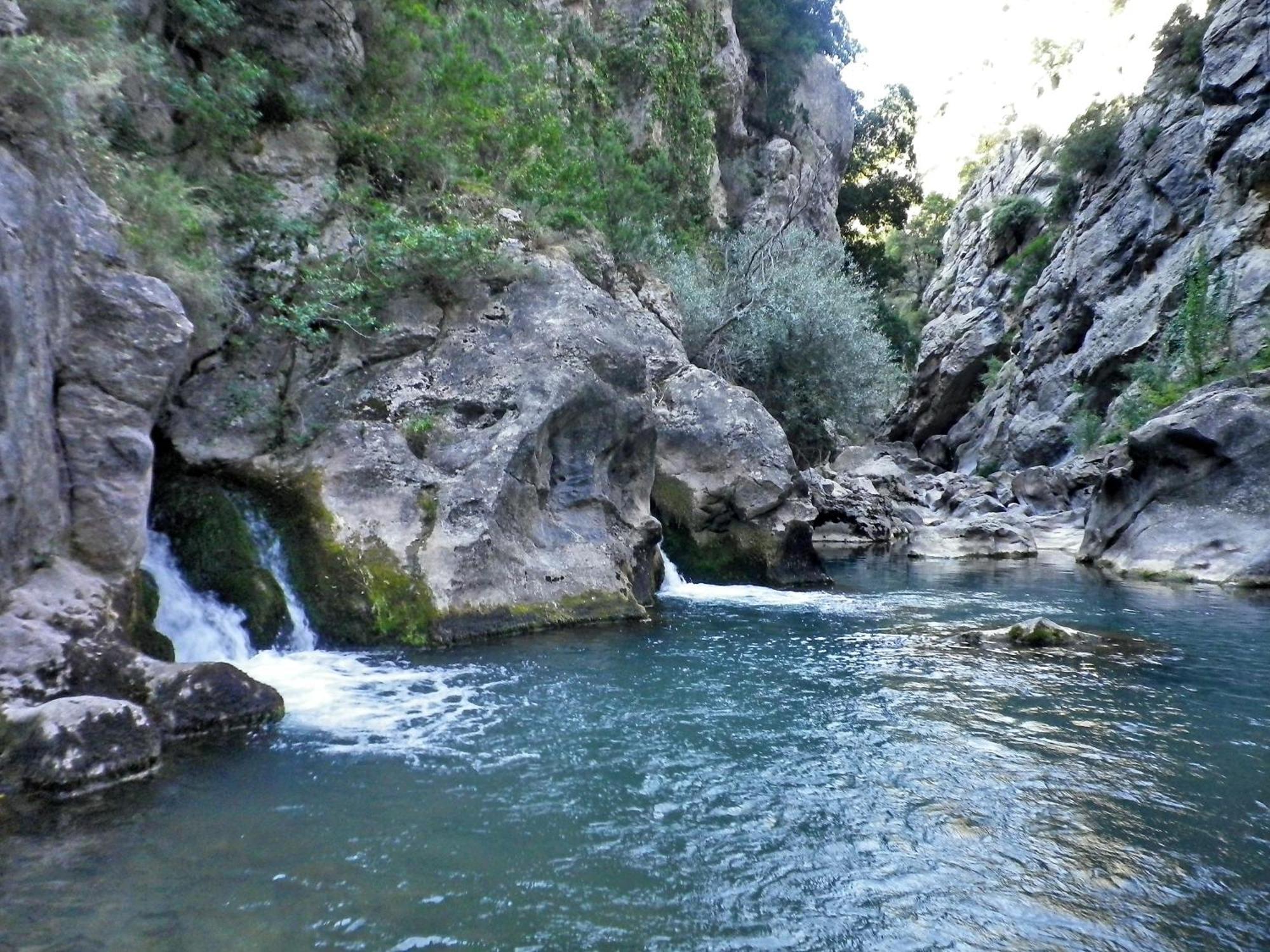 Casas de trevijano Cañon del rio leza jardin y barbacoa Soto en Cameros Exterior foto