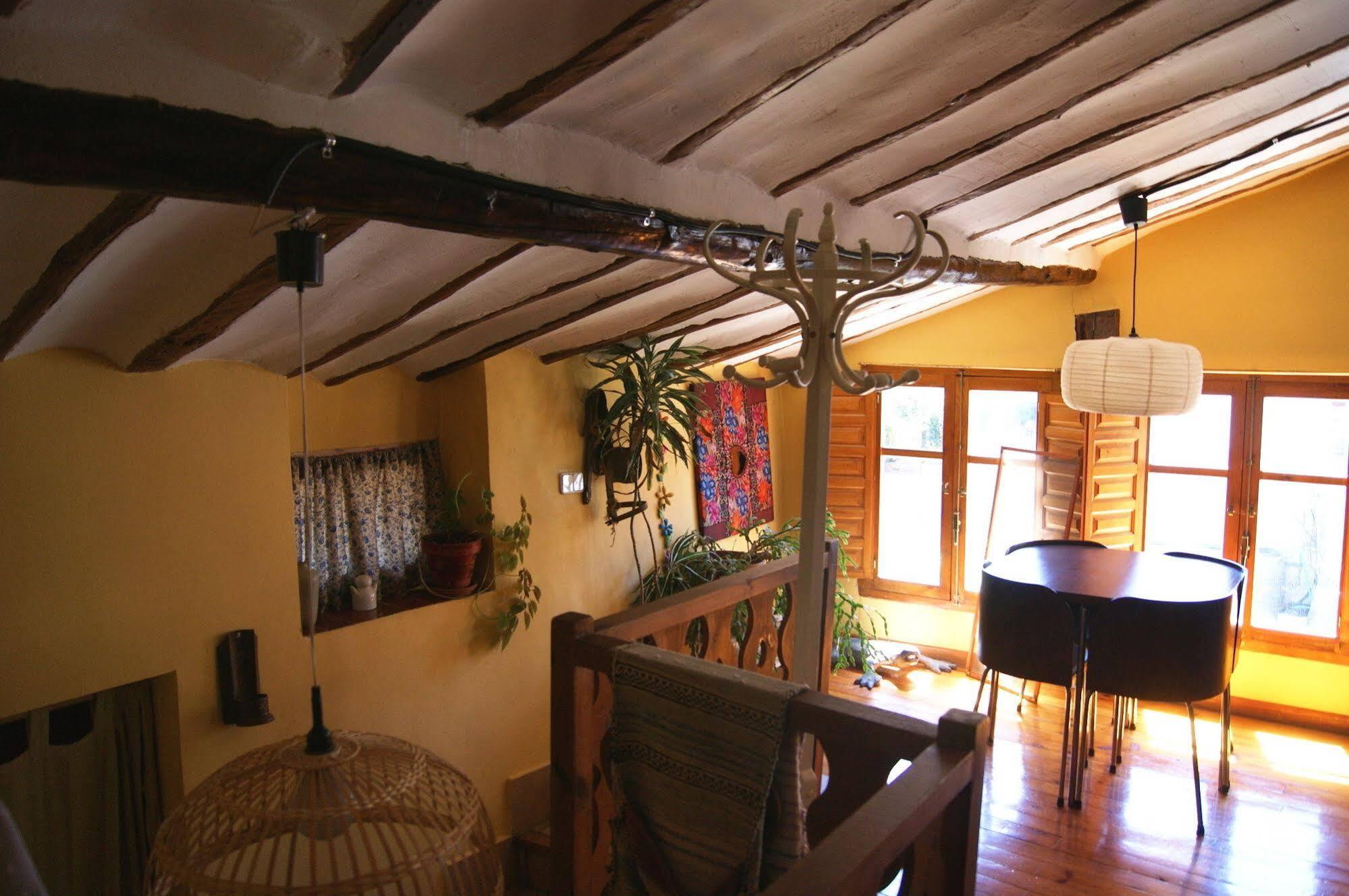 Casas de trevijano Cañon del rio leza jardin y barbacoa Soto en Cameros Exterior foto